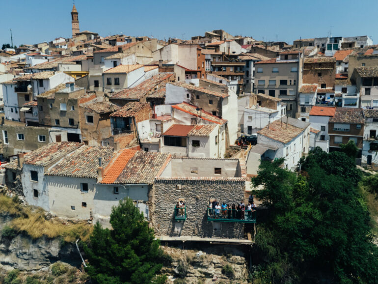 CÁRCAR INAUGURA EL MIRADOR DE LA CALLE OLMO Y CLAUSURA EL TALLER DE FORMACIÓN Y EMPLEO